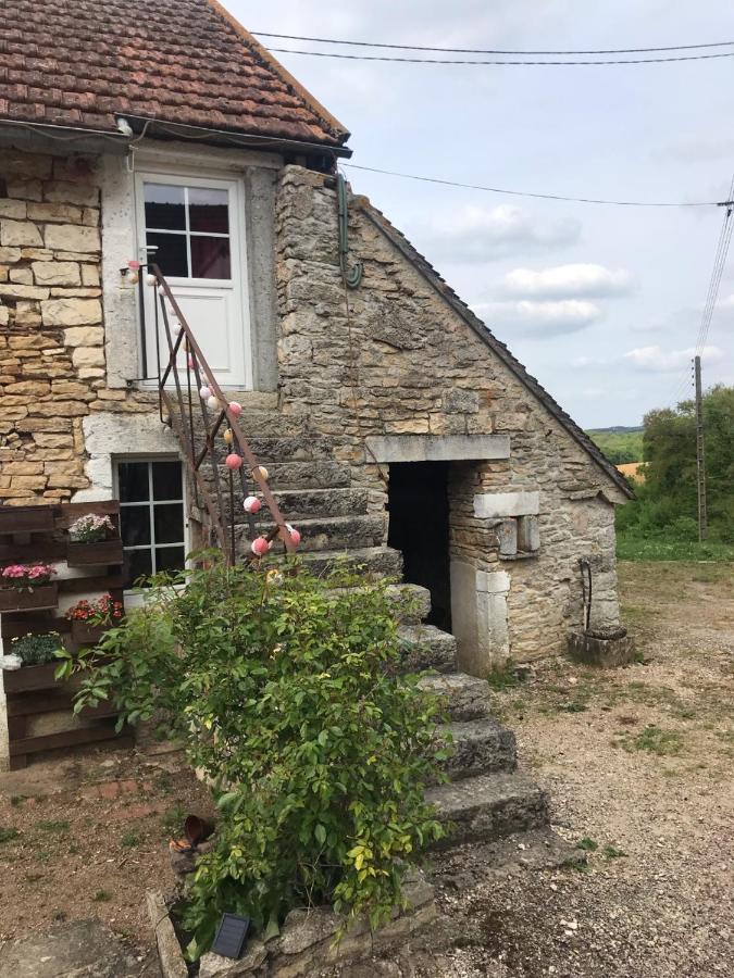 Chambre Du Ru D Ausson Châtel-Censoir Exterior foto
